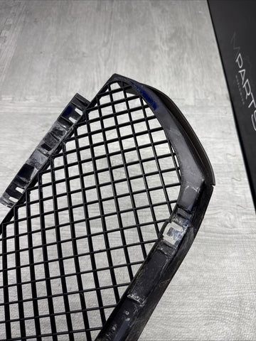 OEM 01-06 BMW E46 M3 Front Center Bumper Grille Cover Trim 51112694724 2694724