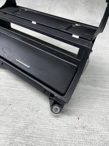 BMW 01-06 E46 M3 Radio Non Navi Mounting Bracket Storage Tray