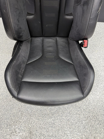 15-20 BMW F82 M4 CS M4cs Coupe Front Right Passenger Seat Black