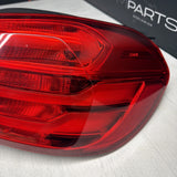 2015 - 2017 BMW F82 F83 M4 REAR RIGHT PASSENGER OUTER TAIL LIGHT OEM 7296100