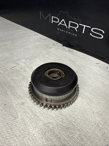 OEM 15-20 F80 F82 F83 M3 M4 S55 Intake Timing Camshaft Gear 11367583207