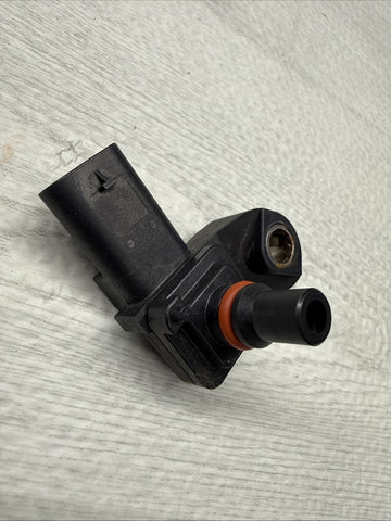 16-20 OEM BMW F22 F32 G30 G20 G12 G32 G15 G16 Charge Air Pressure Sensor Sensors