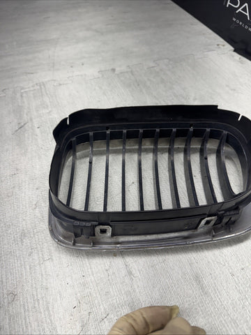 BMW E46 M3 01-06 Hood Grille Chrome Right Side OEM RH 51.13-8 247674 R *Notes*