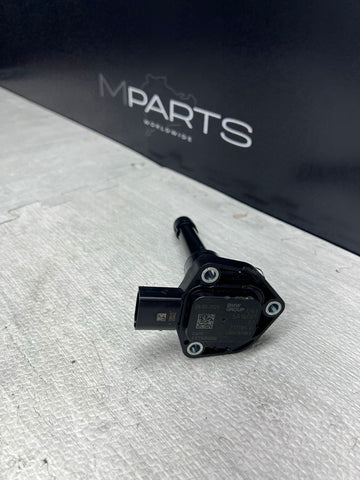 BMW 21-26 G20 G30 G31 G01 G80 G82 G83 M3 M4 S58 Oil Level Sensor 5A14C01 863875