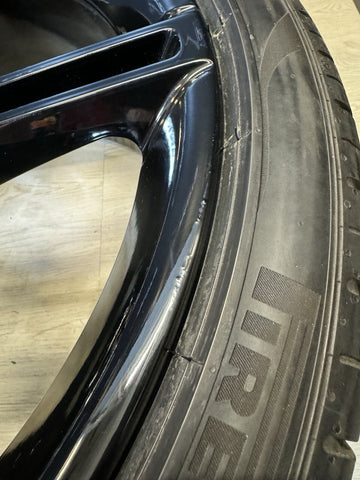 PORSCHE TAYCAN MISSION E REAR WHEEL RIM 21x11.5 ET66 9J1601025AB *Repaired Crack