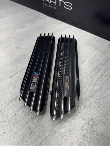 01-06 BMW E46 M3 Left Right Fender Vent Grilles Grills Trims Chrome Genuine OEM