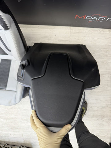 BMW 21-26 G83 M4 Front Merino Silverstone Leather Seats Powered Heated