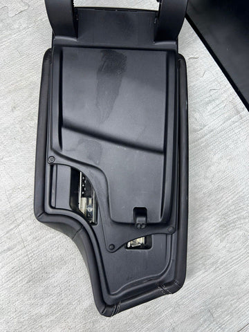 15-20 BMW F80 F82 F83 M3 M4 Center Console Armrest Arm Rest Top Black