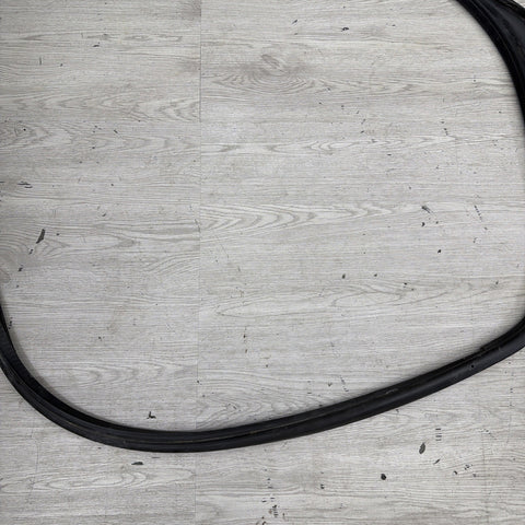 BMW E46 M3 01-06 Right Passenger Side Door Weather Strip Seal Black OEM *Notes*