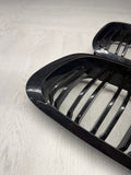 BMW 01-06 E46 M3 Front Kidney Grilles Gloss Black Set Double Slotted