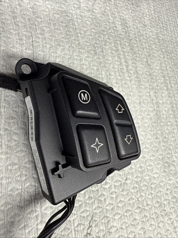 BMW E82 E88 E90 E92 E93 335 M3 BMW Steering Wheel Harness Buttons 7842434