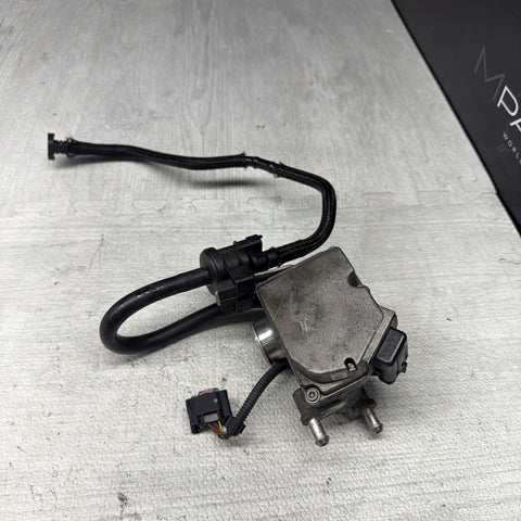 08-13 OEM BMW E90 E92 E93 M3 S65 Engine Idle Control Valve Actuator 7838024