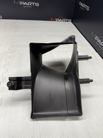 21-26 OEM BMW G80 G82 G83 M3 M4 Engine S58 Left Driver Radiator Air Duct *Crack