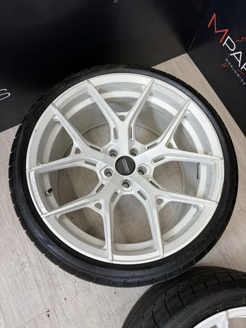 20” White Vossen Hybrid Forged HF-5 BMW G80 G82 G83 M3 M4 (21x10/22x11, 5x112)