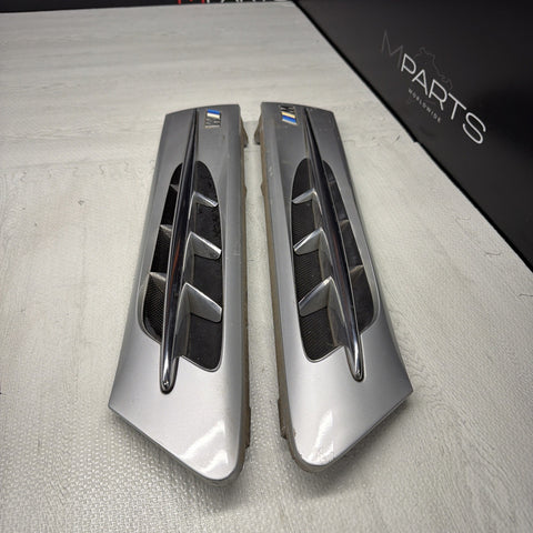 98-02 BMW Z3 M Z3M Fender Hood Vent Grilles Grilles Pair OEM Silver