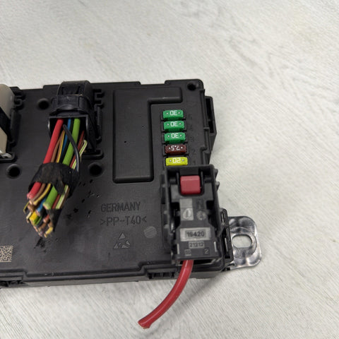 V1 REM BMW 1 2 3 4 SERIES F20 F22 F30 F32 F36 F8X BODY CONTROL MODULE 9329700