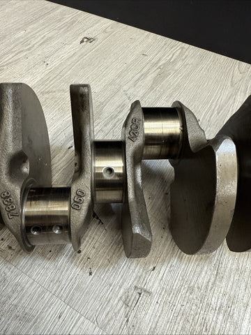 Genuine OEM Crankshaft Crank Shaft 08-13 BMW E90 E92 E93 M3 S65 *Housing Scrapes