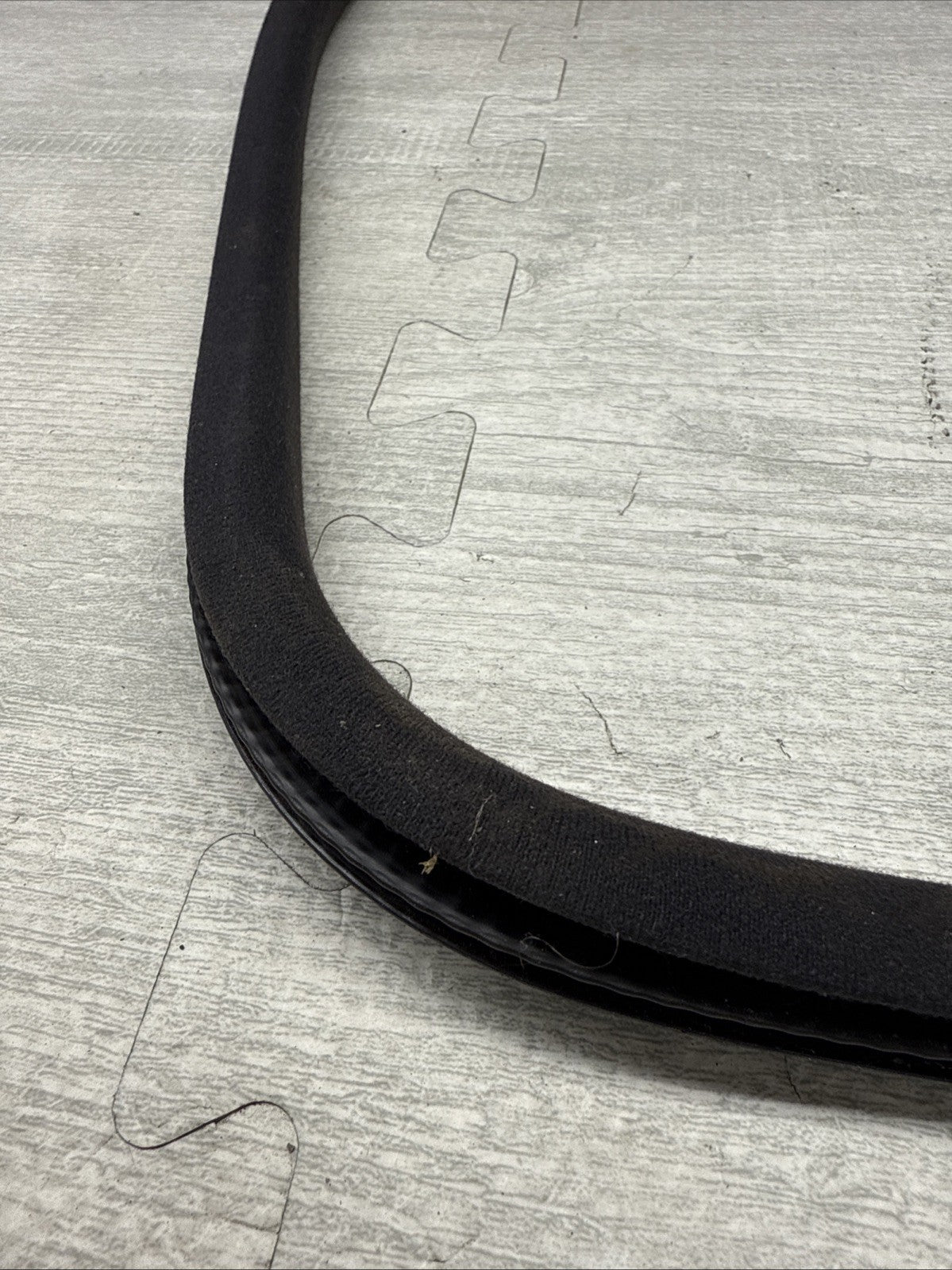 0106 BMW E46 325Ci 330Ci COUPE SUNROOF WEATHERSTRIP RUBBER SEAL GASKE