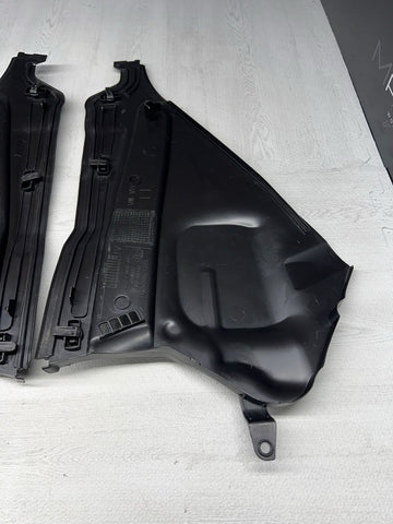 15-20 BMW F80 F82 F83 M3 M4 WINDSHIELD WIPER COWL COVERS TRIM PANELS 8059697
