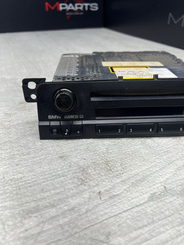 01-06 BMW 3 Series E46 325 330 M3 CD Player Business Radio *Broken Knob*