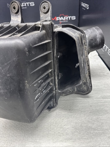 01-06 BMW E46 M3 S54 Air Filter Intake Suction Box Duct Inlet Original *Chip*