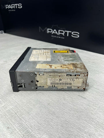 BMW E36 Z3 M3 E34 540I E31 850CSI AM FM Radio Business CD Player OEM