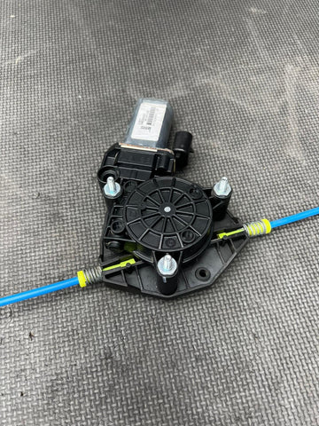 15-19 Ferrari 488 GTB/ Spider Left Driver Front Glass Lift Regulator 86266300