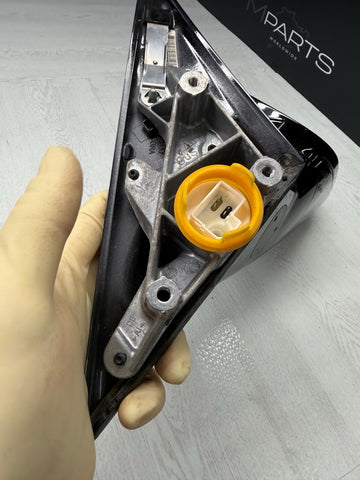 15-20 BMW F82 F83 M4 RIGHT PASSENGER MIRROR / NO CAMERA / NO LANE ASSIST