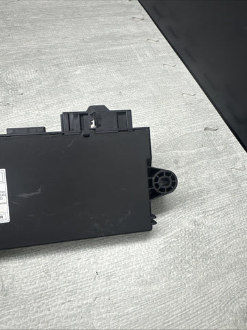 BMW E60 E63 E64 M5 M6 E90 E92 E93 328 M3 Body Control CAS 3 Module