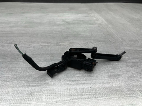 OEM BMW F30 F80 F90 G30 G20 M3 M4 M5 Front Right Suspension Height Level Sensor