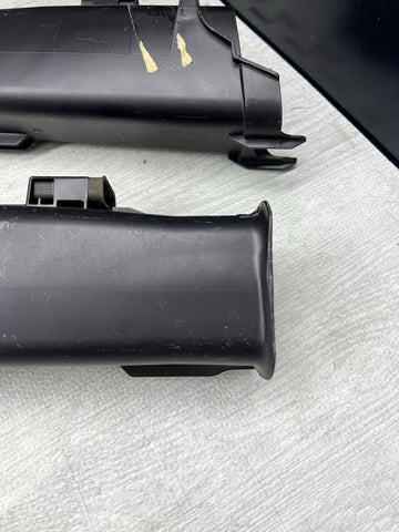 BMW 21-26 G80 G82 G83 M3 M4 FRONT LEFT DRIVER AIR INTAKE DUCT GUIDE 8095803