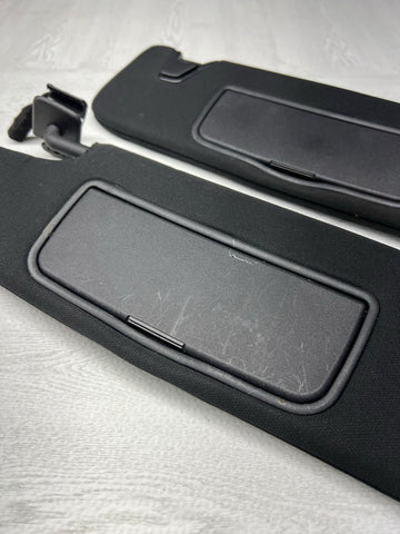 15-26 FORD MUSTANG CONVERTIBLE FRONT SUNVISORS SUN VISORS OEM