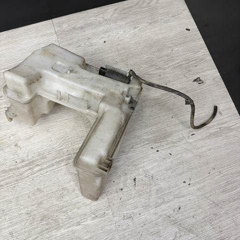 BMW 01-06 E46 330 M3 Washer Fluid Tank Reservoir Without Headlight Washers
