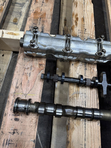 15-20 BMW F80 F82 F83 M3 M4 S55 Front Engine Motor Camshafts Set No Damage