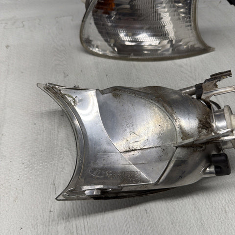 02-06 BMW E46 325 328 M3 Clear Corner Lights Tail Lamps 6919651 6919652 *Notes*