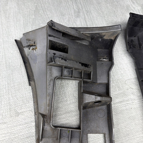 01-06 BMW E46 M3 FRONT BUMPER COVER GUARDS BRACKETS 2695247