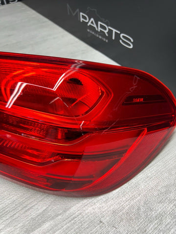14-17 BMW F32 F82 F83 F33 F36 M4 REAR RIGHT PASSENGER OUTER TAIL LIGHT LAMP