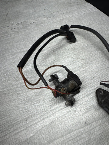 2001-2006 BMW E46 M3 Convertible Hardtop Locks Latches