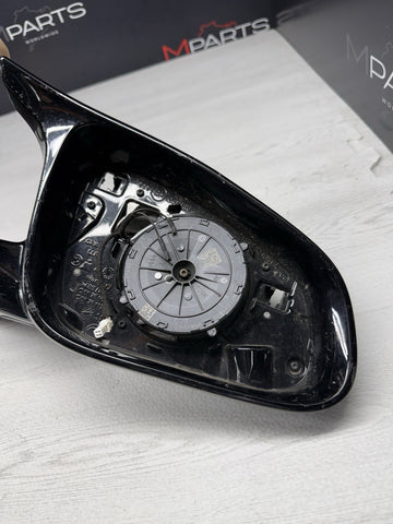 15-20 BMW F82 F83 M4 RIGHT MIRROR / NO CAMERA / NO LANE ASSIST / NO GLASS