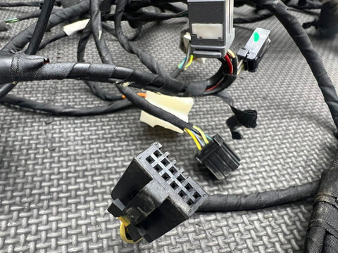 10-15 Ferrari 458 Italia, Dash Wire Harness, Used 1 Broken Connector