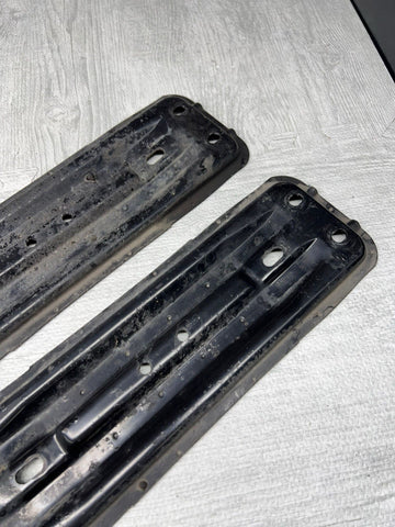 01-13 BMW E46 E90 E92 E93 M3 OEM MIDPIPE EXHAUST BRACKETS SUPPORT PLATES PAIR