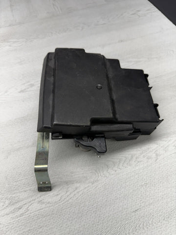 2018-2023 MCLAREN 720S FUSE RELAY JUNTION BATTERY BLOCK BOX UNIT 14MA024CP OEM