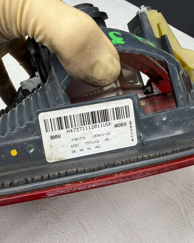 12-15 BMW F30 F80 M3 Inner Tail Light Lamp Right Passenger Side OEM 7371112