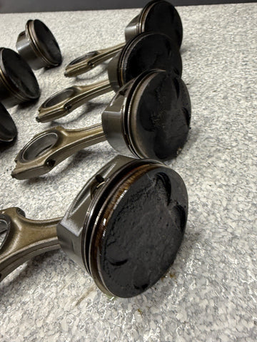 BMW E39 M5 S62 Pistons With Connecting Rods Set Of 8