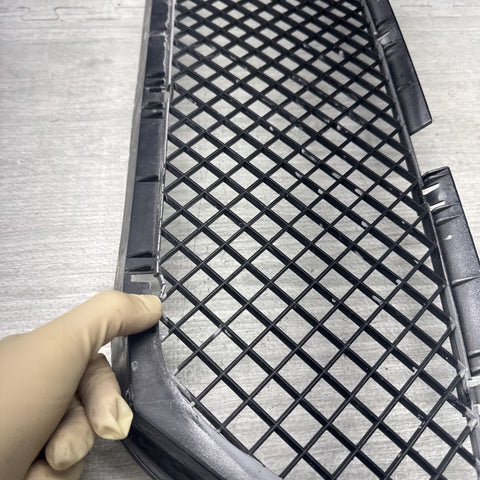 Genuine 01-06 BMW E46 M3 Front Center Bumper Grille Cover Trim *Notes*