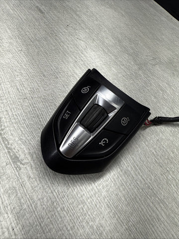 BMW 15-20 F80 F82 F83 F30 M3 M4 Multifunctional Steering Wheel Buttons Controls