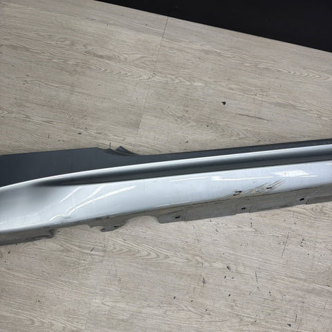 08-13 BMW E92 E93 M3 OEM Right Side Skirt Rocker Panel Silverstone *Notes*