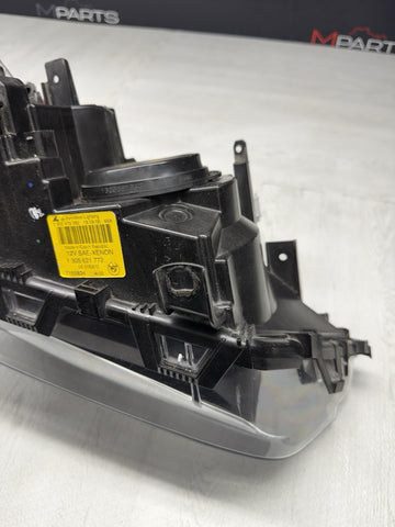 BMW 02-06 E46 M3 RIGHT HEADLIGHT XENON 1305621772 OEM *Notes