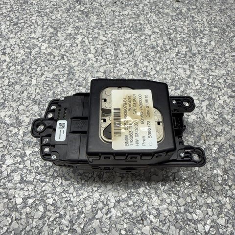 12-18 BMW Radio Navigation Media Control (Touch) iDRIVE Knob OEM 6839079