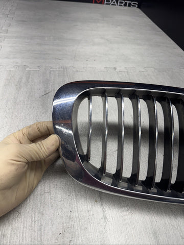 BMW E46 M3 01-06 Hood Grille Chrome Right Side OEM RH 51.13-8 247674 R *Notes*